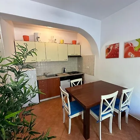 With A Parking Space Apartment *